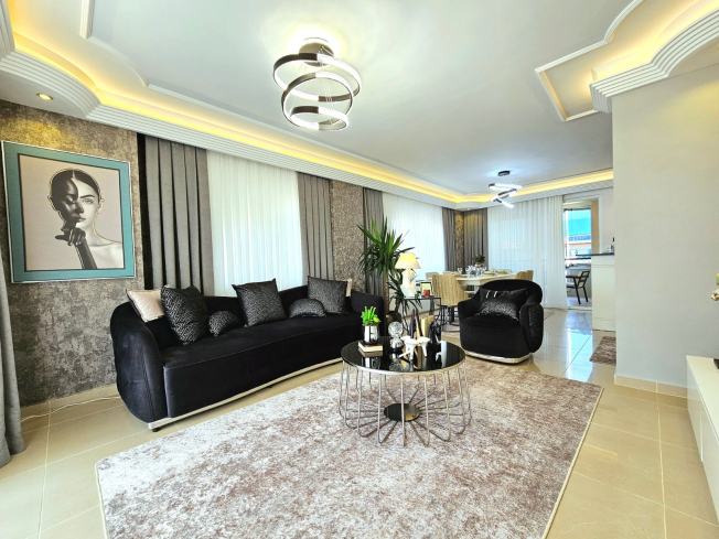 Spacious 3+1 duplex apartment in Oba, Alanya — family living in a residence with resort-style infrastructure