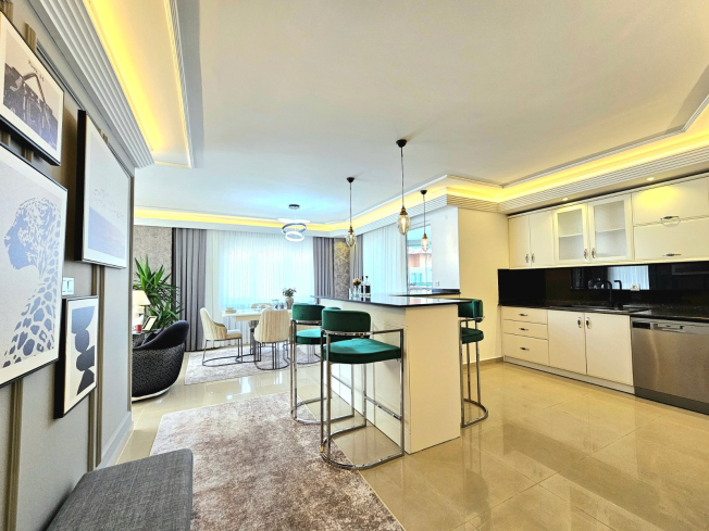 Spacious 3+1 duplex apartment in Oba, Alanya — family living in a residence with resort-style infrastructure