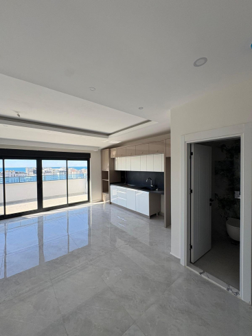 Panoramic sea view duplex apartment in Mahmutlar, Alanya