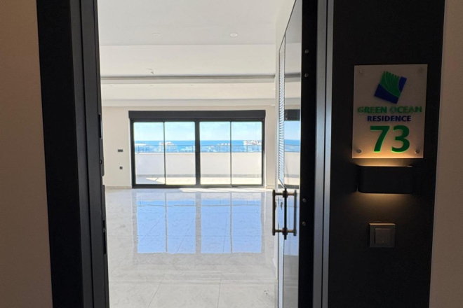 Panoramic sea view duplex apartment in Mahmutlar, Alanya