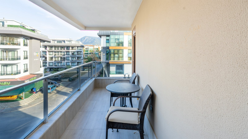 Spacious 4+1 duplex apartment in Oba Alanya — premium family property in a residence with full infrastructure