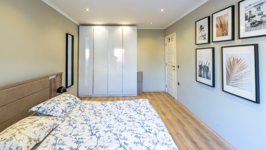 Spacious 4+1 duplex apartment in Oba Alanya — premium family property in a residence with full infrastructure