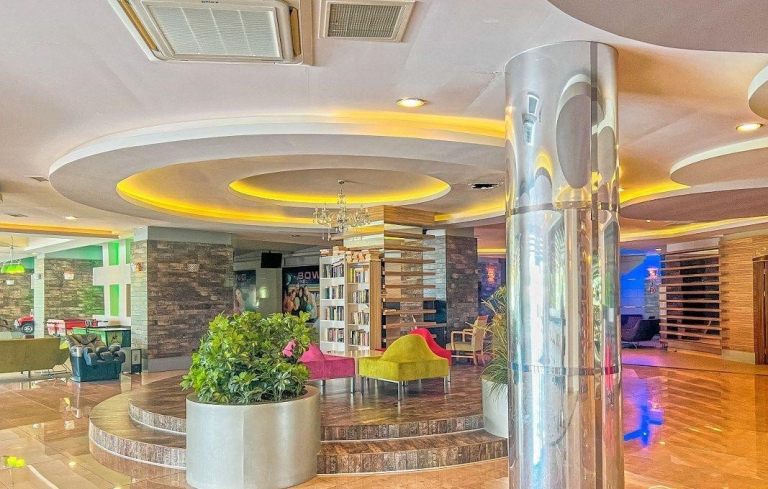 Spacious 2+1 Apartment for Sale in Cikcilli, Alanya — Residence with Resort-Style Infrastructure