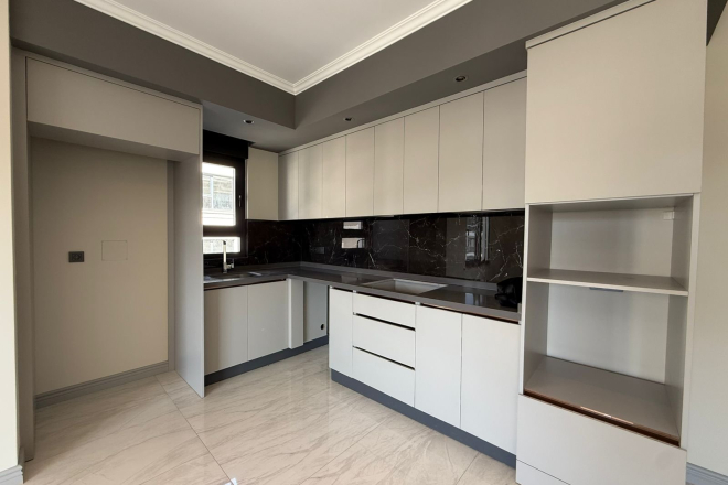 New 3+1 Apartment for Sale in Kargicak Alanya — Modern Residence 300 m from the Sea