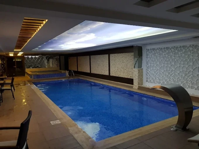 Luxury 3+1 Duplex Penthouse Near Cleopatra Beach Alanya — 180 m² Fully Furnished