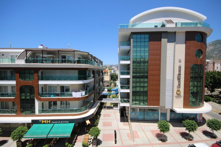 Luxury 3+1 Duplex Penthouse Near Cleopatra Beach Alanya — 180 m² Fully Furnished