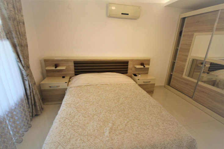 Luxury 3+1 Duplex Penthouse Near Cleopatra Beach Alanya — 180 m² Fully Furnished