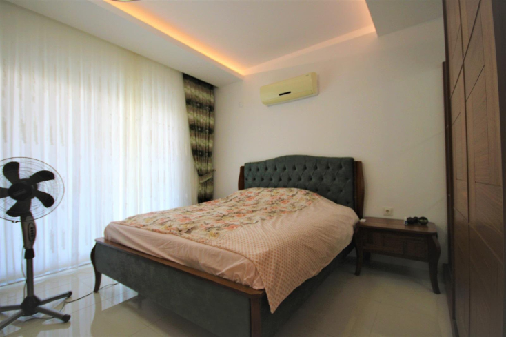 Luxury 3+1 Duplex Penthouse Near Cleopatra Beach Alanya — 180 m² Fully Furnished