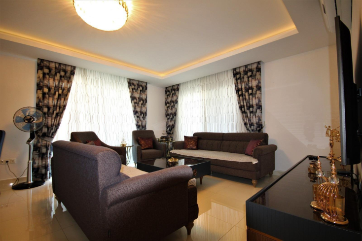 Luxury 3+1 Duplex Penthouse Near Cleopatra Beach Alanya — 180 m² Fully Furnished