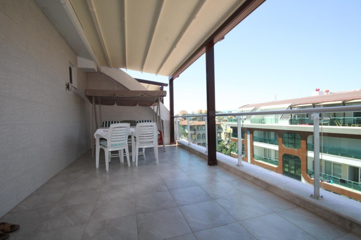 Luxury 3+1 Duplex Penthouse Near Cleopatra Beach Alanya — 180 m² Fully Furnished