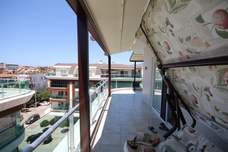 Luxury 3+1 Duplex Penthouse Near Cleopatra Beach Alanya — 180 m² Fully Furnished