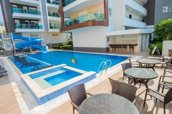 Luxury 3+1 Duplex Penthouse Near Cleopatra Beach Alanya — 180 m² Fully Furnished