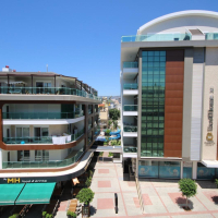 Luxury 3+1 Duplex Penthouse Near Cleopatra Beach Alanya — 180 m² Fully Furnished