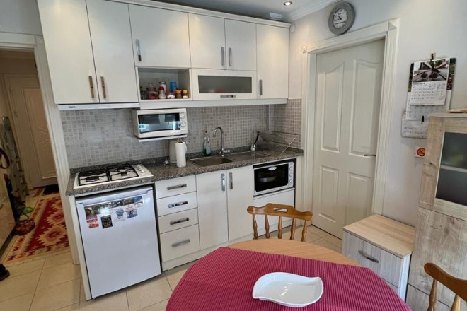 1+1 Apartment Near Cleopatra Beach and Damlatas Cave in Alanya — Fully Furnished