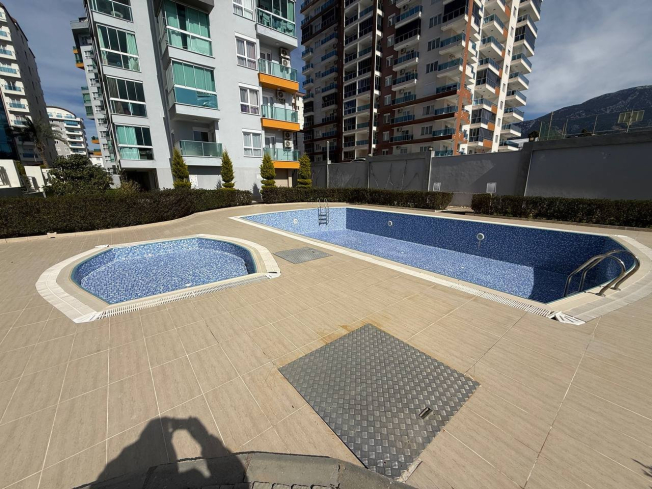 Furnished 1+1 Apartment for Sale in Mahmutlar Alanya — Residence with Pool 400 m from the Sea