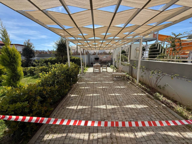 Furnished 1+1 Apartment for Sale in Mahmutlar Alanya — Residence with Pool 400 m from the Sea