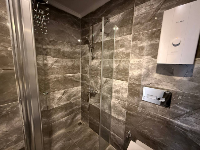 Furnished 1+1 Apartment for Sale in Mahmutlar Alanya — Residence with Pool 400 m from the Sea