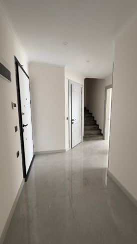 4+1 duplex penthouse in Alanya (Oba) — 200 m² new property with separate kitchen, citizenship eligible