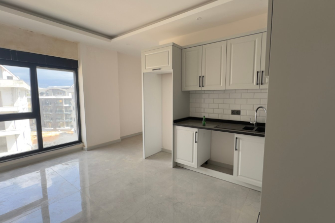 4+1 duplex penthouse in Alanya (Oba) — 200 m² new property with separate kitchen, citizenship eligible