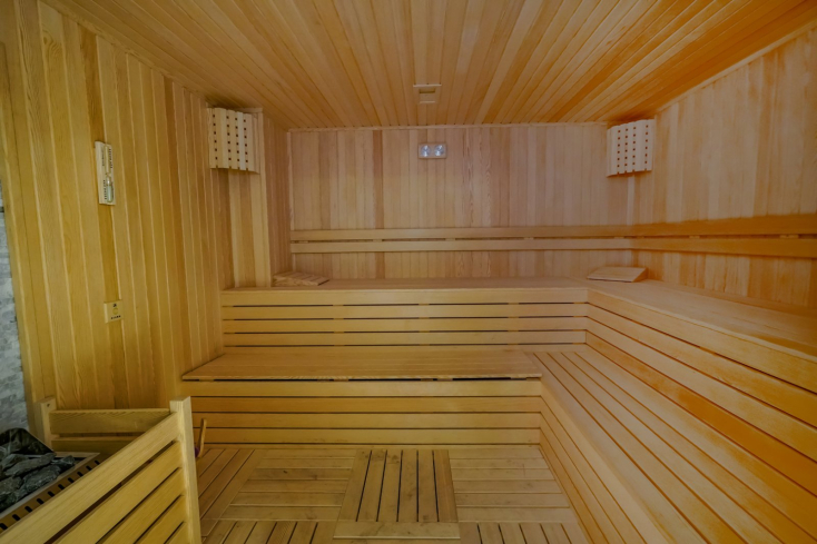 Property for Turkish citizenship in Alanya — 2 apartments in Mahmutlar near the sea