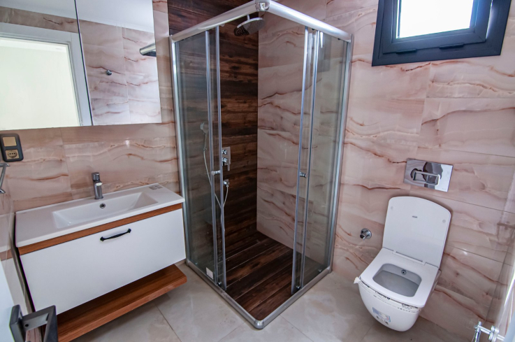 Property for Turkish citizenship in Alanya — 2 apartments in Mahmutlar near the sea