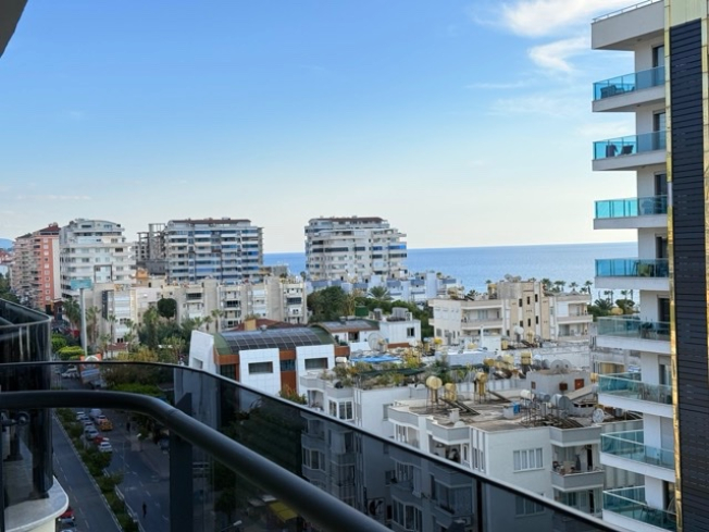 Premium 2+1 apartments near the sea in Alanya (Mahmutlar) — fully furnished, 2025 building