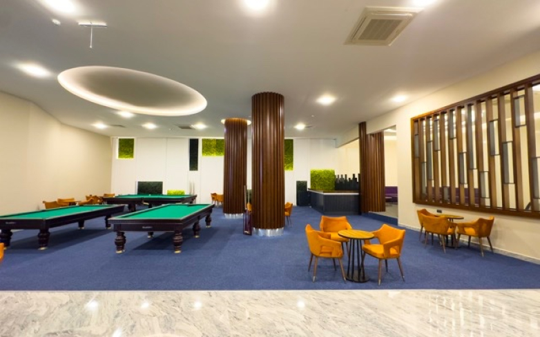 Premium 3+1 penthouse near the sea in Alanya — 200 m to the beach, hotel-style complex, citizenship eligible