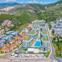 Premium 3+1 penthouse near the sea in Alanya — 200 m to the beach, hotel-style complex, citizenship eligible