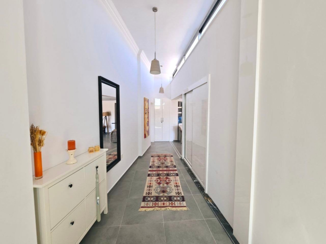 3+1 Penthouse in Alanya (Cikcilli) — villa-style apartment with large terrace, sea view and private internal elevator