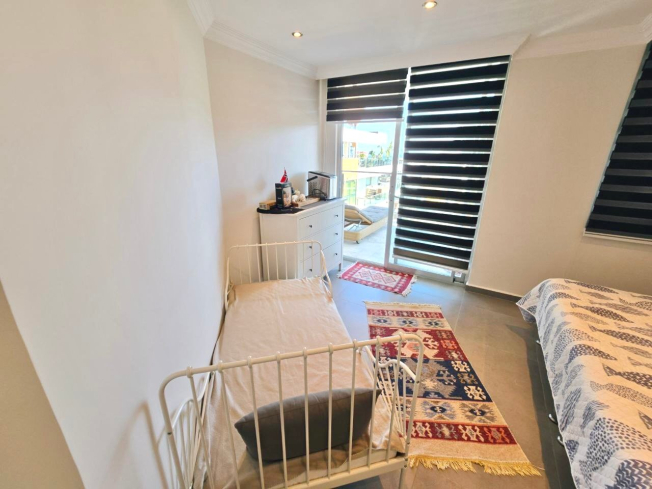 3+1 Penthouse in Alanya (Cikcilli) — villa-style apartment with large terrace, sea view and private internal elevator