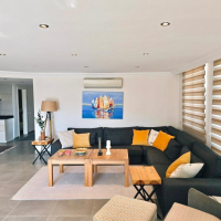 3+1 Penthouse in Alanya (Cikcilli) — villa-style apartment with large terrace, sea view and private internal elevator