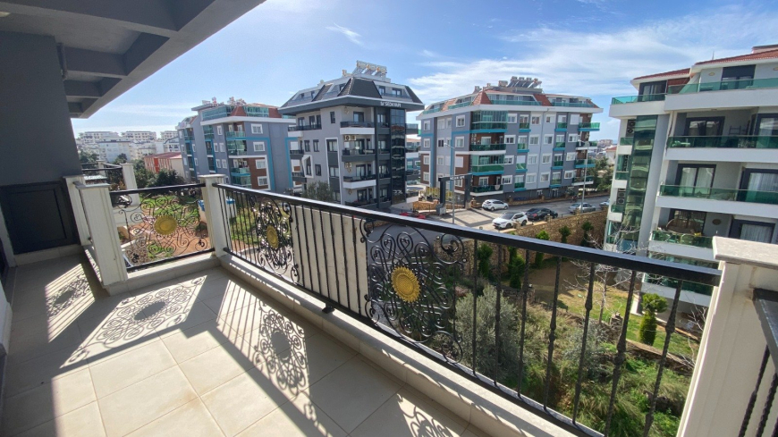 4+1 Duplex Penthouse in Alanya (Oba) — Spacious New Family Apartment for Living and Residence Permit