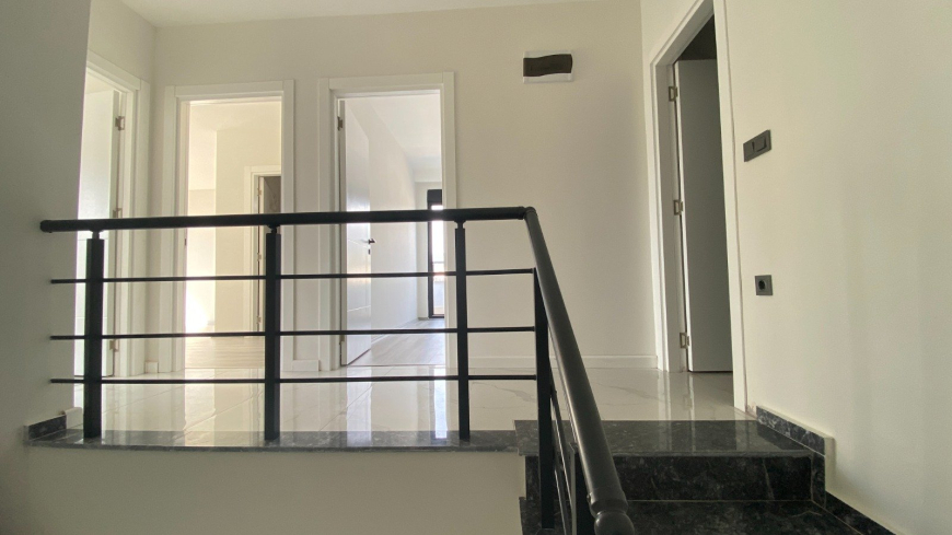 4+1 Duplex Penthouse in Alanya (Oba) — Spacious New Family Apartment for Living and Residence Permit