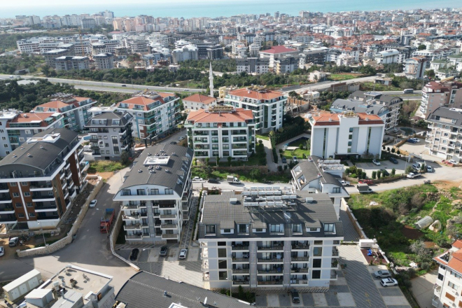 4+1 Duplex Penthouse in Alanya (Oba) — Spacious New Family Apartment for Living and Residence Permit