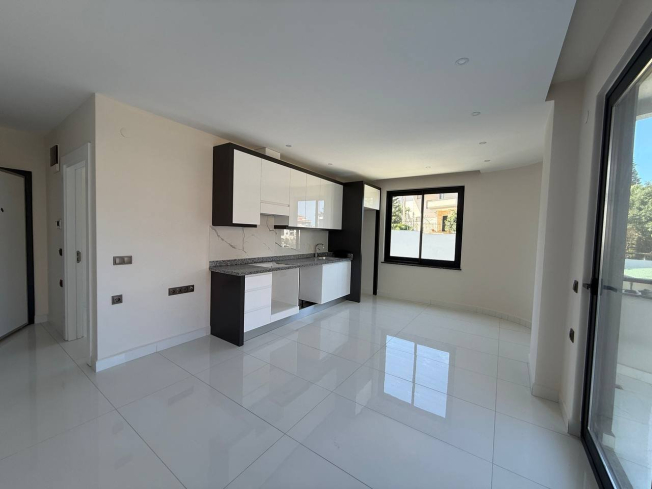 Apartment package in Oba for Turkish citizenship — multiple purchase options in one project