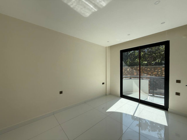 Apartment package in Oba for Turkish citizenship — multiple purchase options in one project