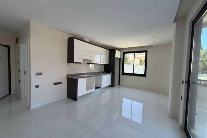 Apartment package in Oba for Turkish citizenship — multiple purchase options in one project