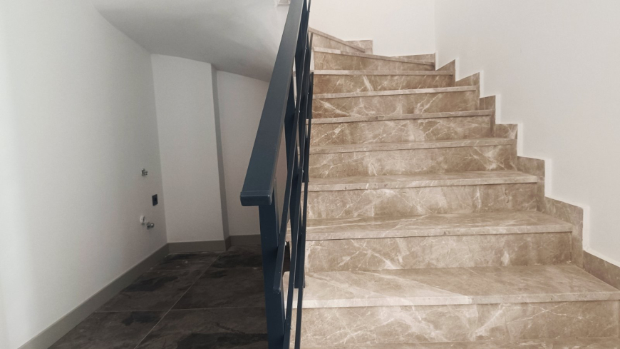 2-Apartment Citizenship Package in Mahmutlar, Alanya — 500 m to the Sea, Rental License, High Liquidity