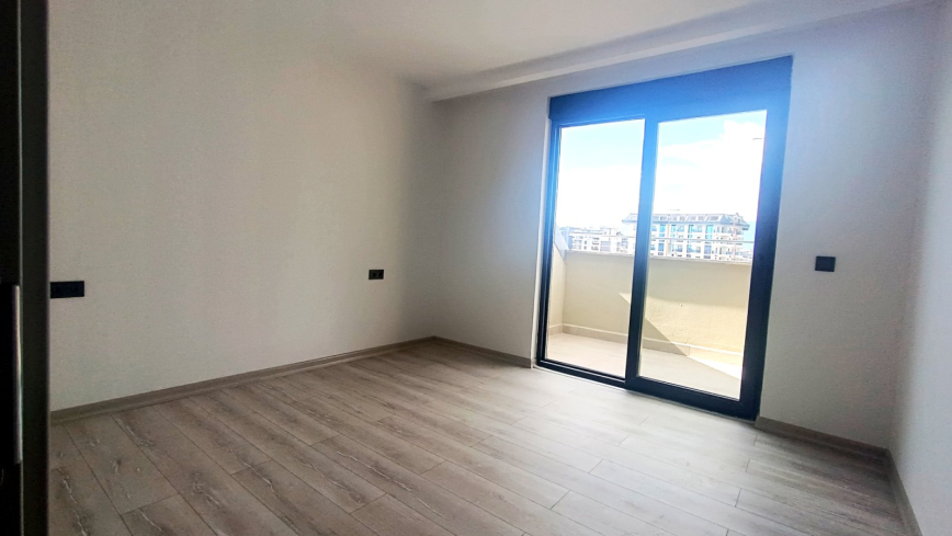 2-Apartment Citizenship Package in Mahmutlar, Alanya — 500 m to the Sea, Rental License, High Liquidity