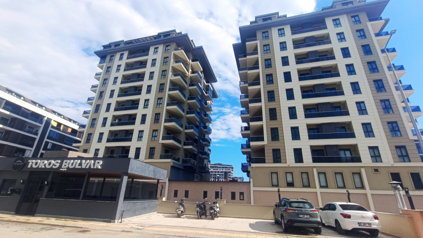 2-Apartment Citizenship Package in Mahmutlar, Alanya — 500 m to the Sea, Rental License, High Liquidity