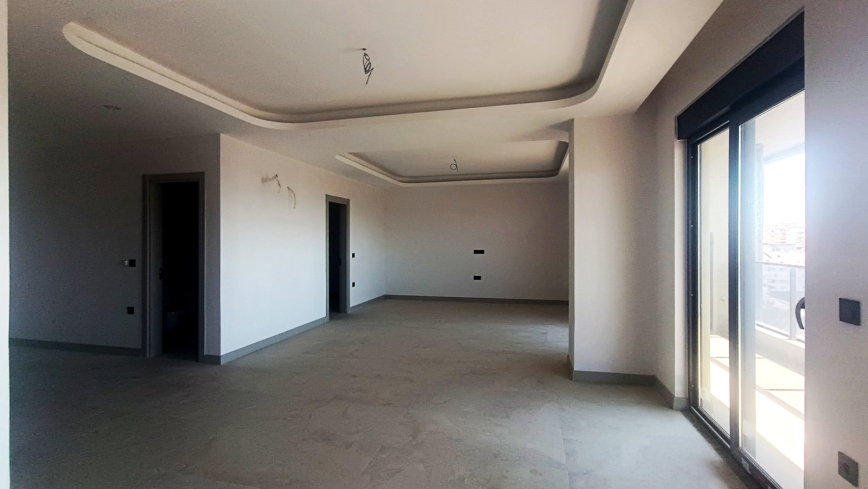 New 3+1 Penthouse in Central Mahmutlar for Turkish Citizenship