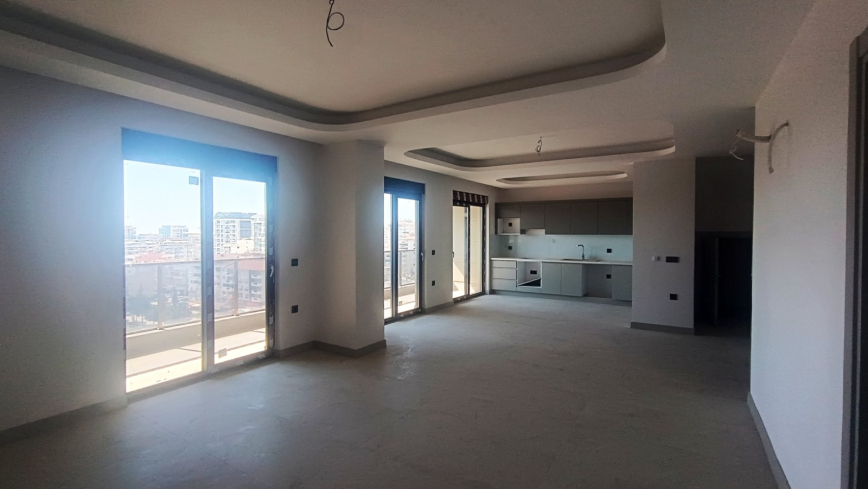 New 3+1 Penthouse in Central Mahmutlar for Turkish Citizenship