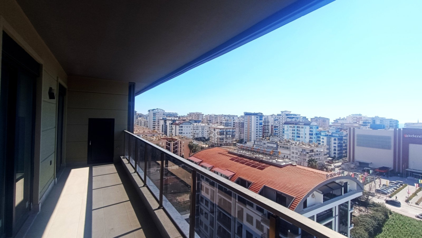 New 3+1 Penthouse in Central Mahmutlar for Turkish Citizenship