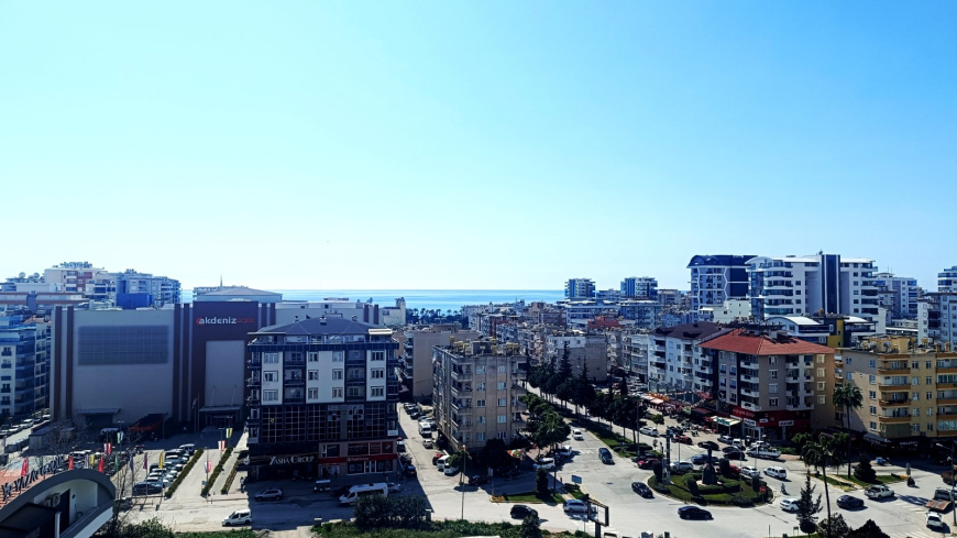 New 3+1 Penthouse in Central Mahmutlar for Turkish Citizenship