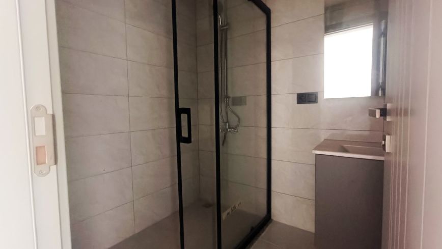 New 3+1 Penthouse in Central Mahmutlar for Turkish Citizenship