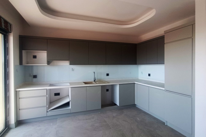 New 3+1 Penthouse in Central Mahmutlar for Turkish Citizenship