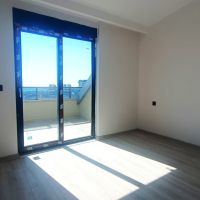 New 3+1 Penthouse in Central Mahmutlar for Turkish Citizenship