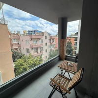 2+1 Apartment in Cleopatra Area, Alanya — 300 m to the Beach, Separate Kitchen, Modern Building