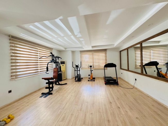 Spacious 3+1 Apartment in Oba, Alanya — 170 m², Separate Kitchen, Furnished, Full Complex, Suitable for Residence Permit