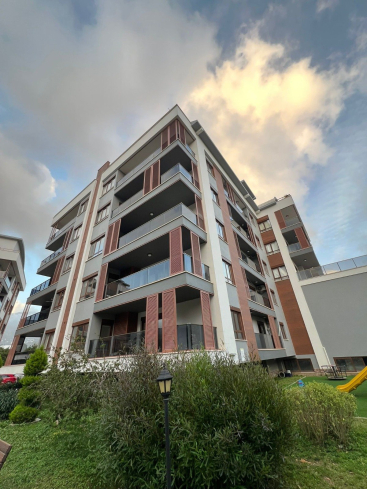 Spacious 3+1 Apartment in Oba, Alanya — 170 m², Separate Kitchen, Furnished, Full Complex, Suitable for Residence Permit